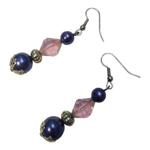 Amethyst and sterling silver dangling earrings​